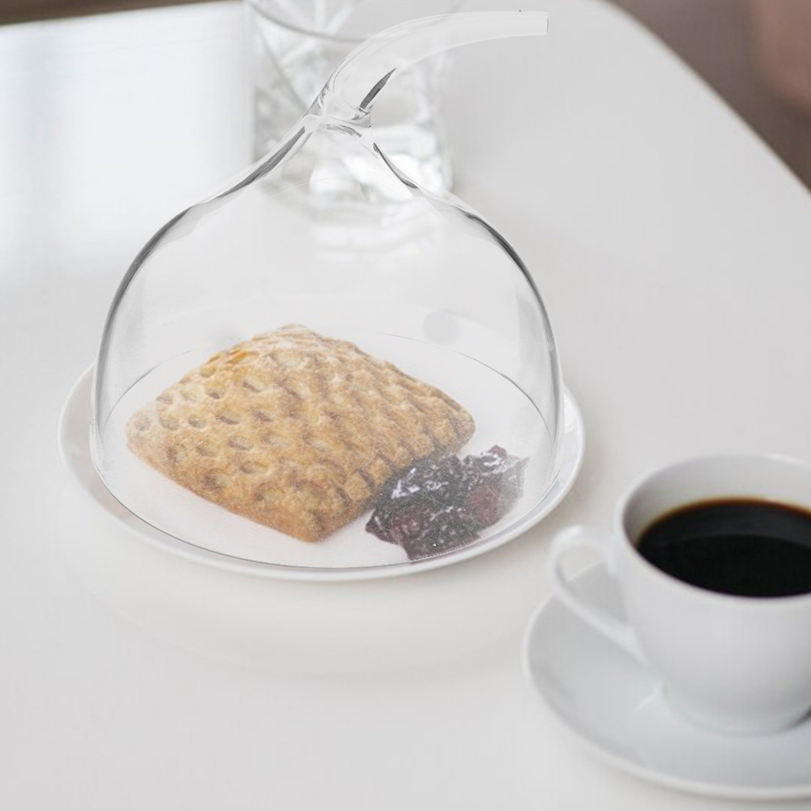 Lekka, przezroczysta osłonka n – Plastic Dome Clear recenzja i cena