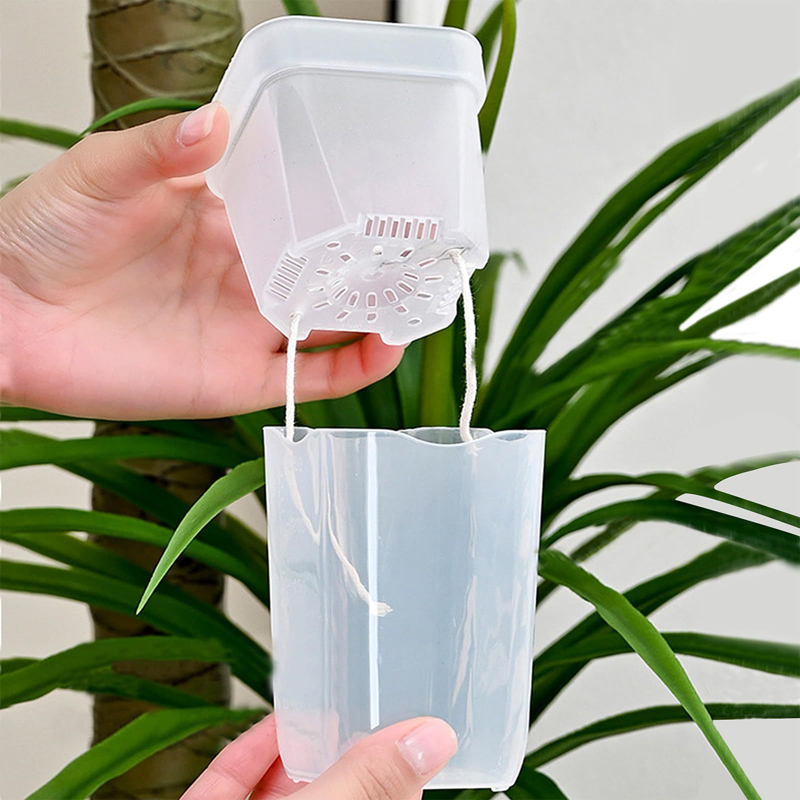Zestaw 16/32 doniczek samonawa – Self Watering Insert recenzja i cena